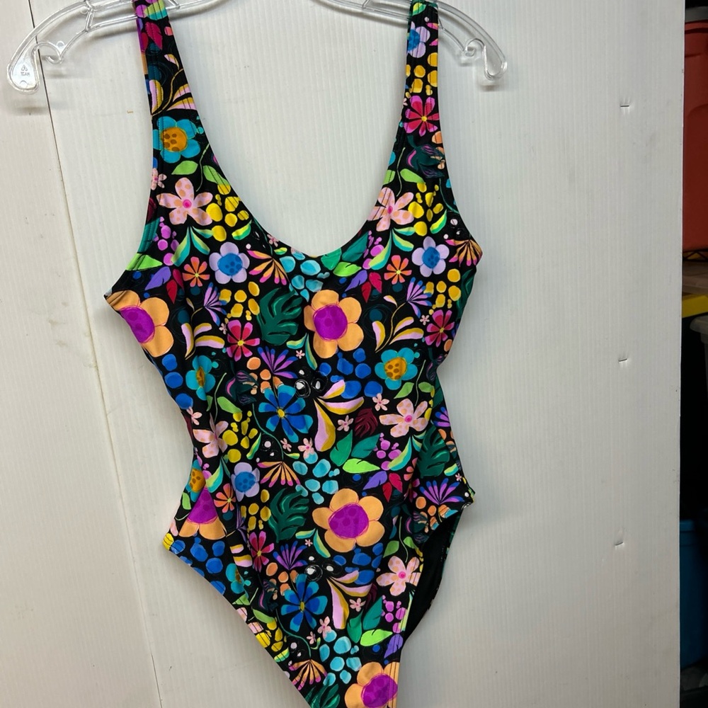 Vibrant Floral Women's One Piece Swimsuit